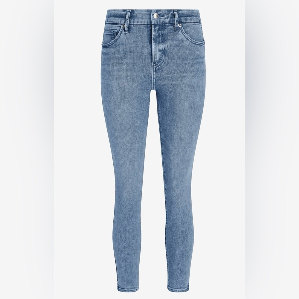 Express Mid Rise Light Wash FlexX Cropped
Skinny Jeans